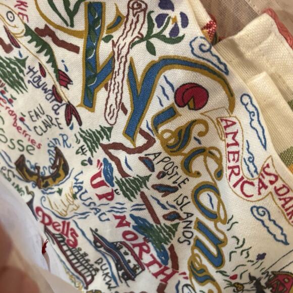 Catstudio Wisconsin Dish Bar & Hand Towel Great for Kitchen, Bar, & Bathroom NEW - Picture 5 of 8